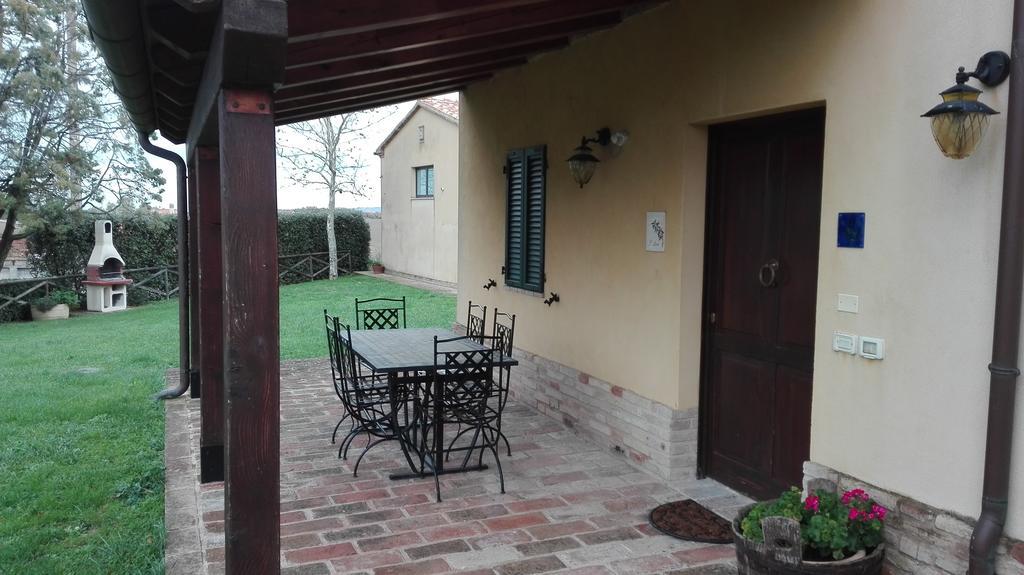 منزل الضيف Polverigi  في Agriturismo La Quiete المظهر الخارجي الصورة